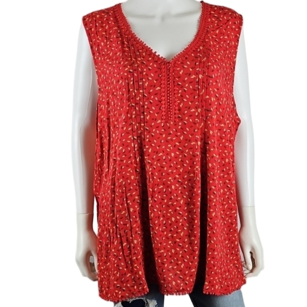 Skies Are Blue Curvy Crinkled Rayon Red Leaf Print V Neck Sleeveless Top